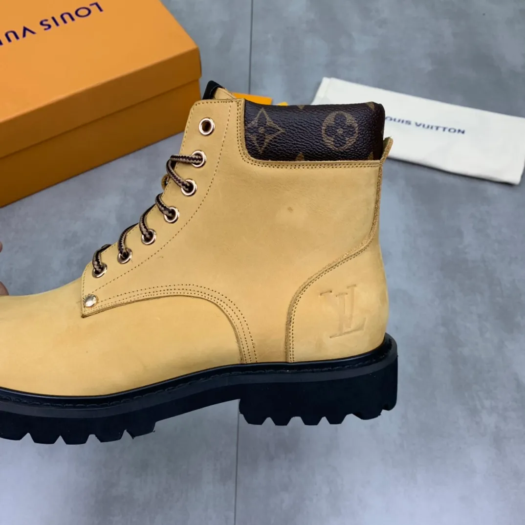 Men's men's shoes 💰P620💰【New】🆘Water-dyed cow lining LV Louis Vuitton business high-top leather shoes, made of original imported Italian 🇮🇹 calfskin, full cowhide lining, carefully handmade by professional shoemakers, the original version is specially designed for wear-resistant outsole. Standard code 38-44 3⃣️color🉑️choice